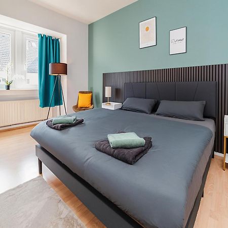 Smart Home - Essen - Perfect For 5 Guests! Central - Balcony - Netflix - Free Parking Zone Екстер'єр фото